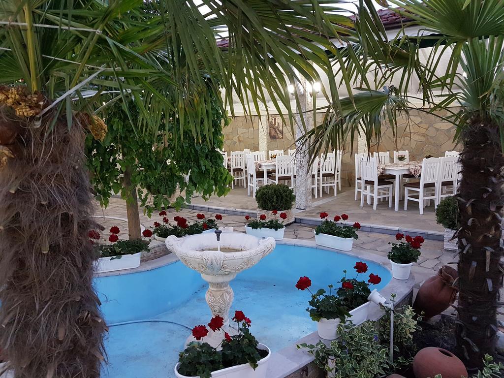 Hotel Fantasy Lyubimets Eksteriør bilde
